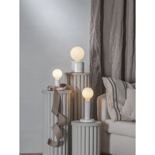 LED lampa E27 | G125 | 2600K | 5W | dimbar [Star Trading] 363-43-1 361841 - 4