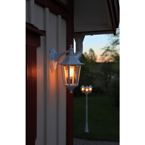 LED lampa E27 | ST64 | dag-natt sensor | 2100K 4.2W [Star Trading] 353-70-6 361891 - 4