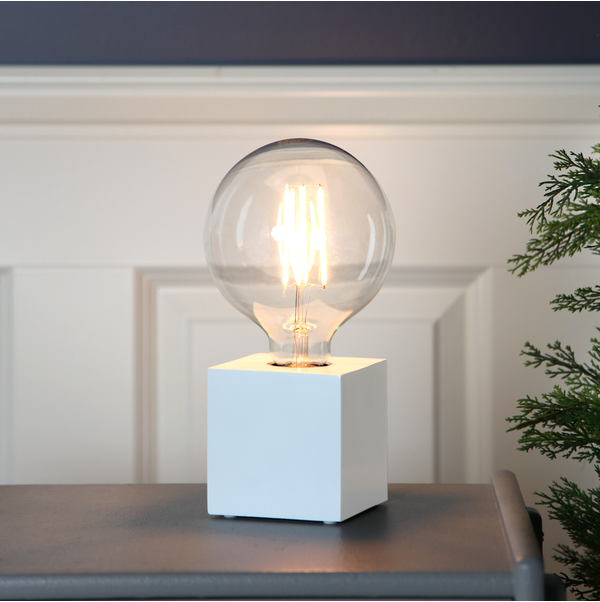 Lampfot E27 Kub | 9cm | vit [Star Trading] 296-33 361979 - 2