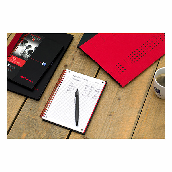 Spiralblock A5 rutat | 70 ark | Oxford Black n' Red 260013 - 6