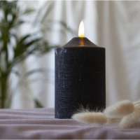 LED Blockljus Flamme | 	Ø7,5cm x 15cm | svart [Star Trading] 361409