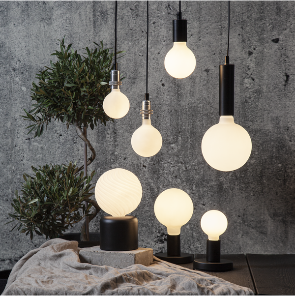 LED lampa E27 dimbar | G80 opal | 2600K | 4.9W (40W) [Star Trading] 361857 - 3