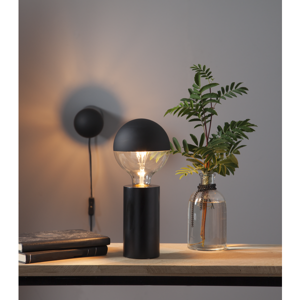 LED lampa E27 dimbar | G95 top coated black | 2600K | 2.8W (26W) [Star Trading] 361867 - 2